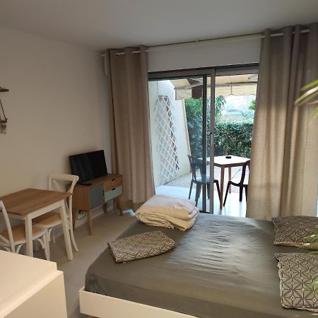Studio Cannes Marina Mandelieu Exteriör bild